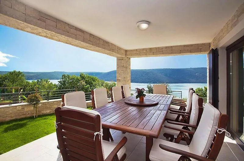 Villa Royal Blue Trget 0*,  Croazia